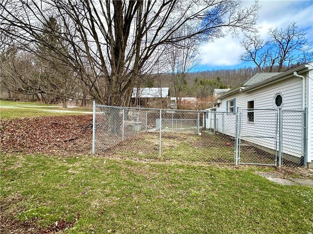 1707 Cartown Road, Tuscarora, NY 14801