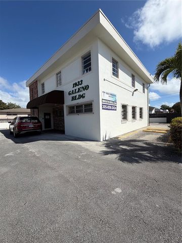 1933 SW 27th Ave, Miami, FL 33145