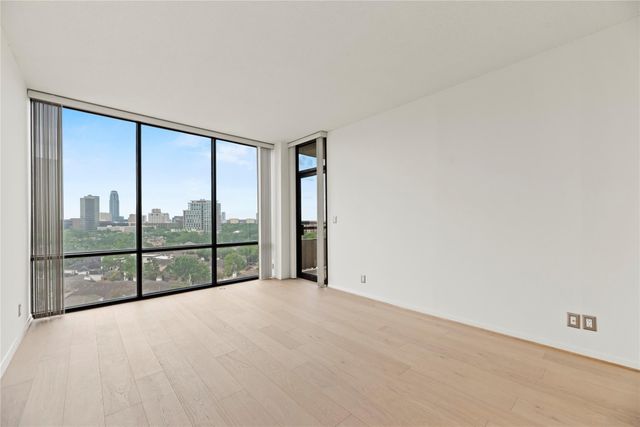 1111 Bering Drive 1001, Houston, TX 77057