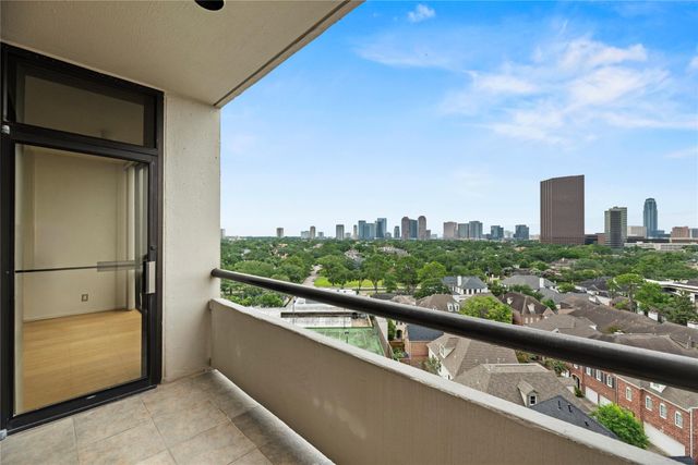 1111 Bering Drive 1001, Houston, TX 77057