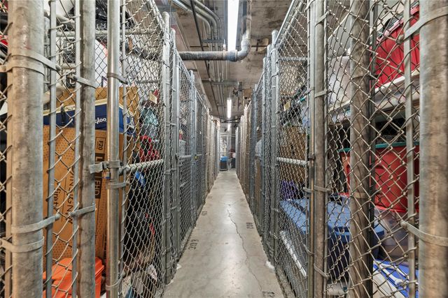 1111 Bering Drive 1001, Houston, TX 77057