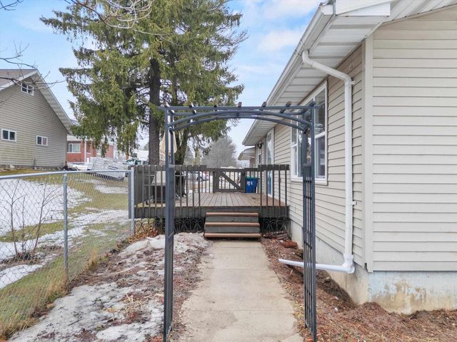 508 HEMLOCK STREET, Marathon, WI 54448