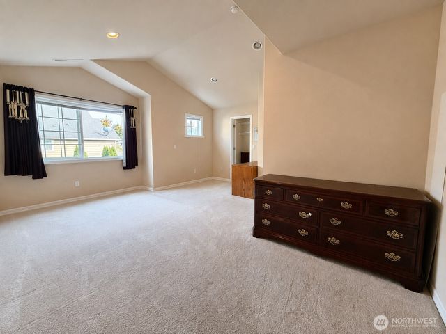 16325 43rd Avenue W, Lynnwood, WA 98087
