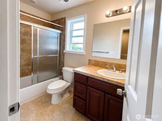 16325 43rd Avenue W, Lynnwood, WA 98087