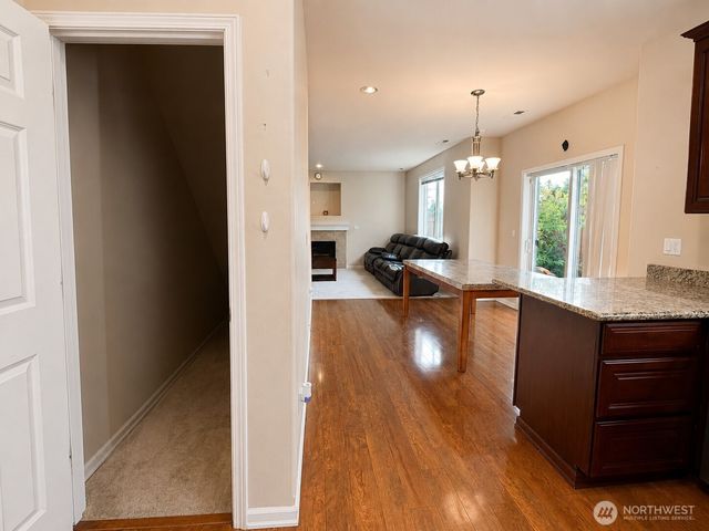 16325 43rd Avenue W, Lynnwood, WA 98087