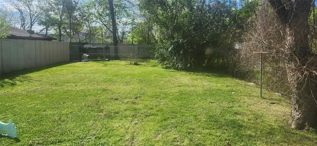 4650 Brinkley Street, Houston, TX 77051