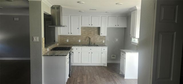 4650 Brinkley Street, Houston, TX 77051