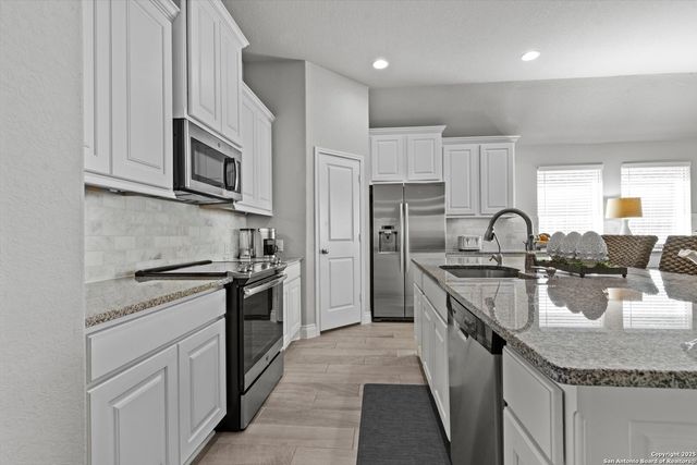 2878 Coral, Seguin, TX 78155