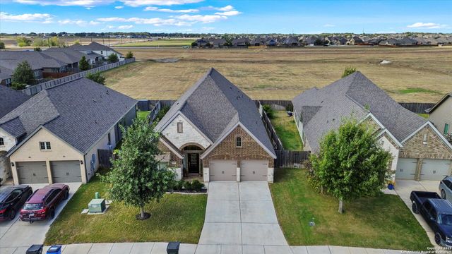 2878 Coral, Seguin, TX 78155