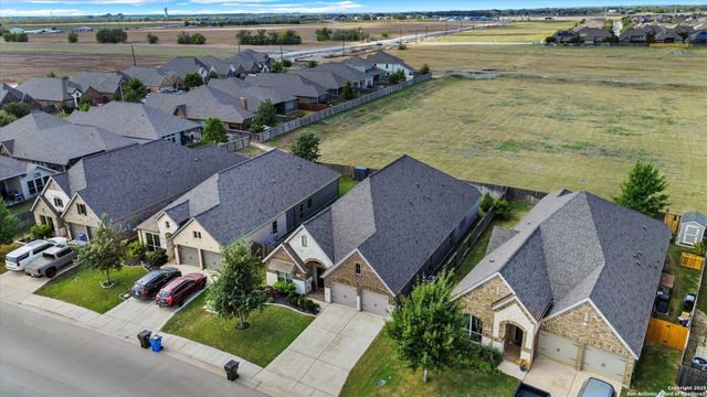 2878 Coral, Seguin, TX 78155