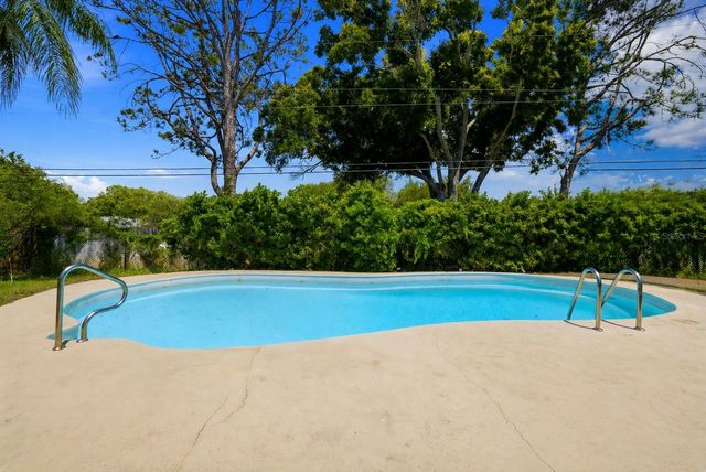 1341 RANCHWOOD DRIVE, Clearwater, FL 33764