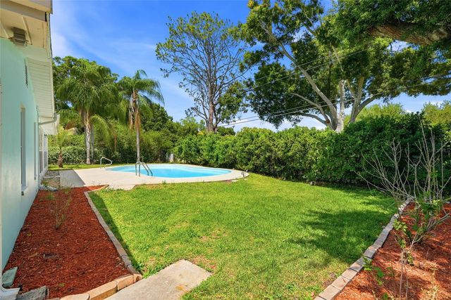 1341 RANCHWOOD DRIVE, Clearwater, FL 33764