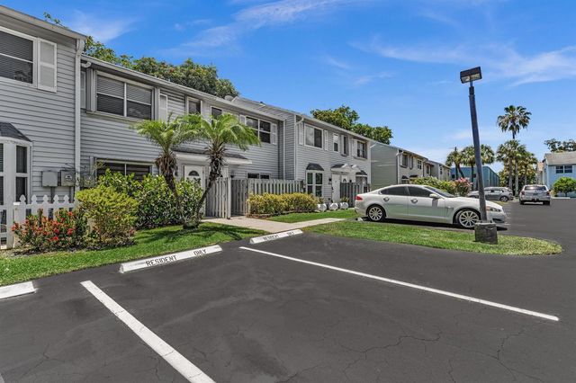 1801 NE 15th Avenue 1801, Fort Lauderdale, FL 33305