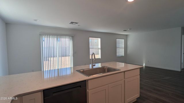 334 W PARK VIEW Lane, Coolidge, AZ 85128