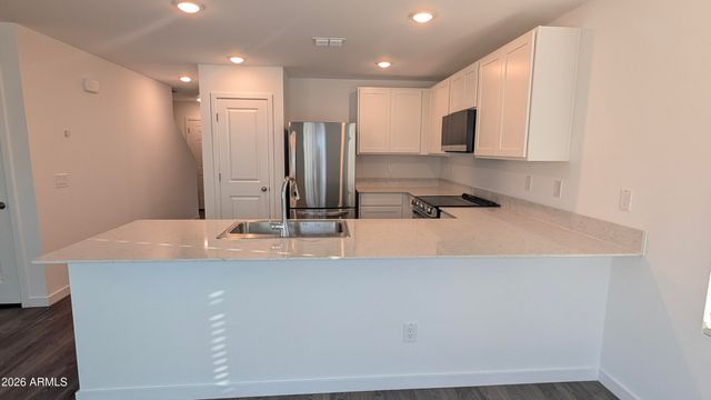 334 W PARK VIEW Lane, Coolidge, AZ 85128
