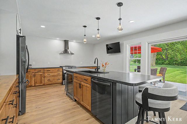 3735 63rd Street, Saugatuck, MI 49453