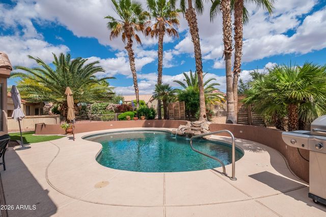 18443 N Borgata Drive, Surprise, AZ 85374