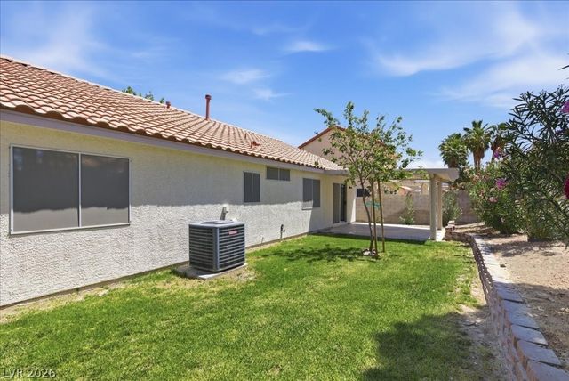 1623 Black Hills Way, North Las Vegas, NV 89031