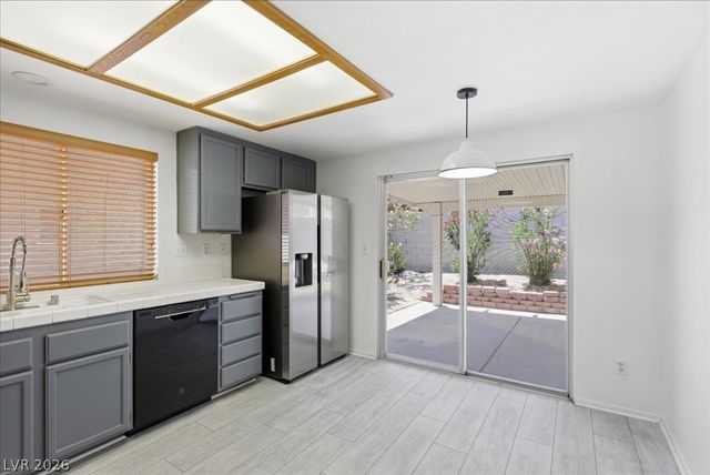 1623 Black Hills Way, North Las Vegas, NV 89031