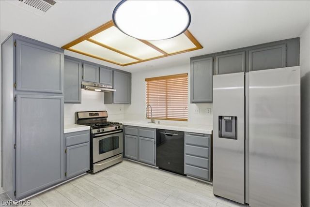 1623 Black Hills Way, North Las Vegas, NV 89031