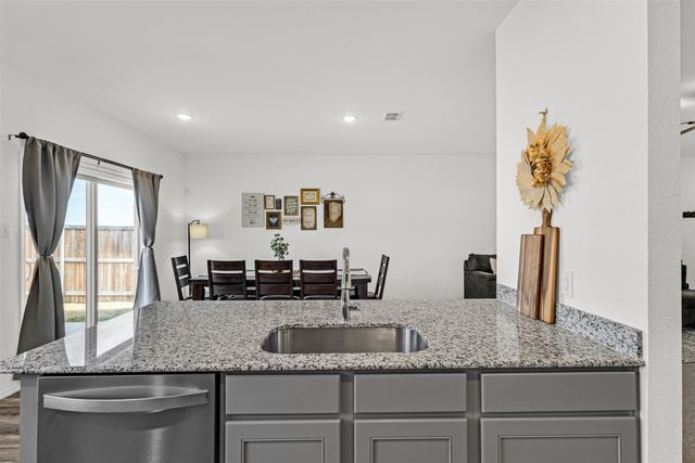 2004 Sun Star Drive, Haslet, TX 76052