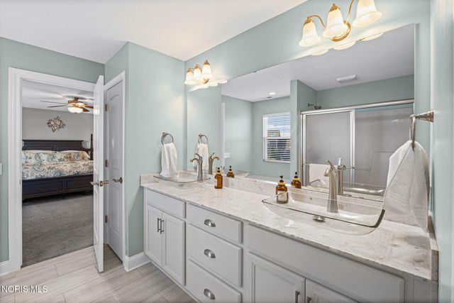 14962 Stonebridge Lane, Perrysburg, OH 43551
