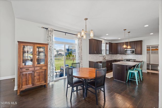 14962 Stonebridge Lane, Perrysburg, OH 43551