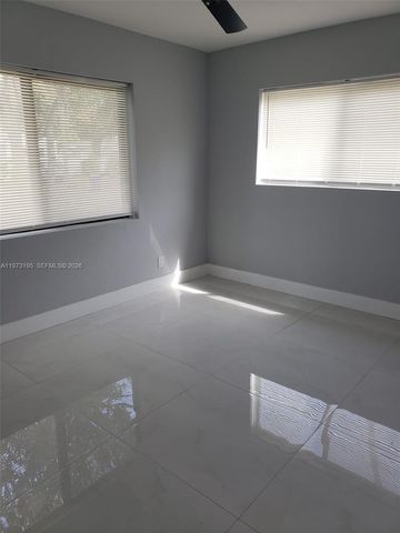 150 NE 169th Ter, North Miami Beach, FL 33162