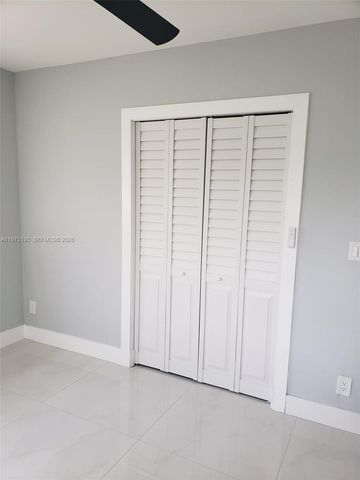 150 NE 169th Ter, North Miami Beach, FL 33162