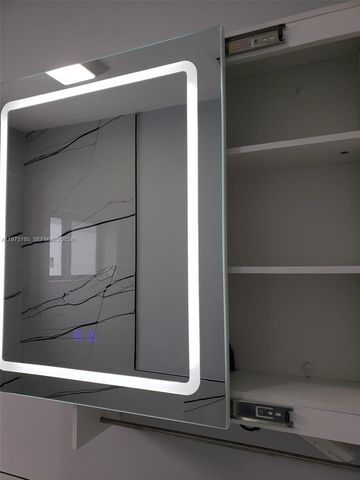 150 NE 169th Ter, North Miami Beach, FL 33162