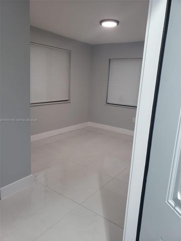 150 NE 169th Ter, North Miami Beach, FL 33162