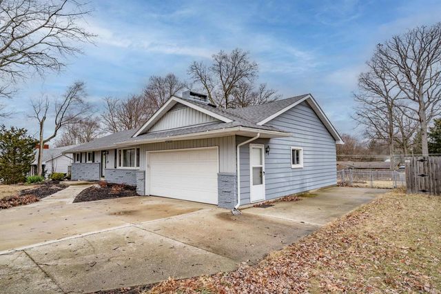 4019 Dalewood Drive, Fort Wayne, IN 46815