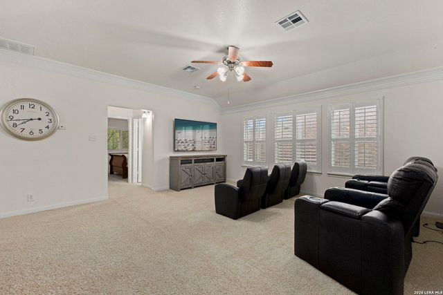 25311 Bunker Dr, San Antonio, TX 78260