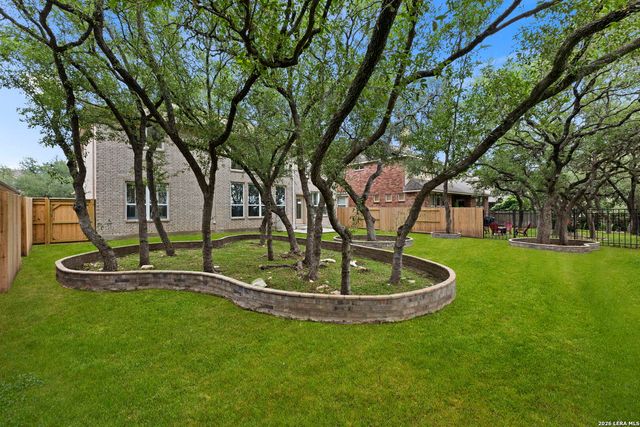 25311 Bunker Dr, San Antonio, TX 78260