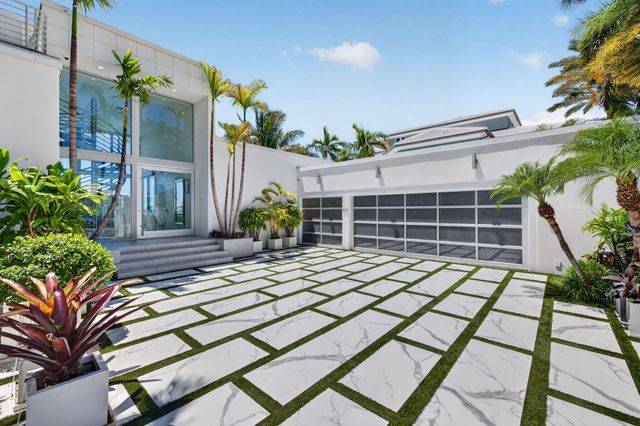 2200 Inlet Drive, Fort Lauderdale, FL 33316