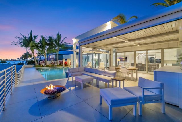 2200 Inlet Drive, Fort Lauderdale, FL 33316