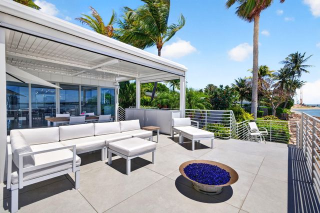 2200 Inlet Drive, Fort Lauderdale, FL 33316