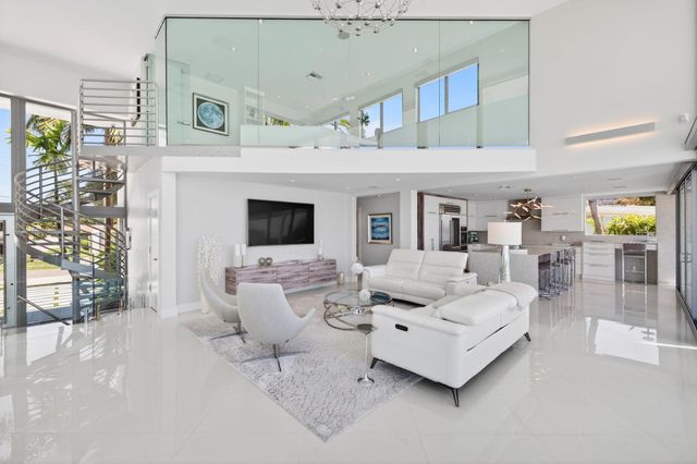 2200 Inlet Drive, Fort Lauderdale, FL 33316