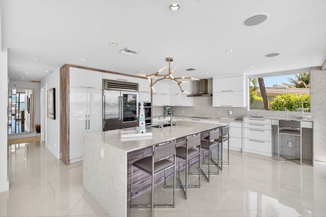 2200 Inlet Drive, Fort Lauderdale, FL 33316