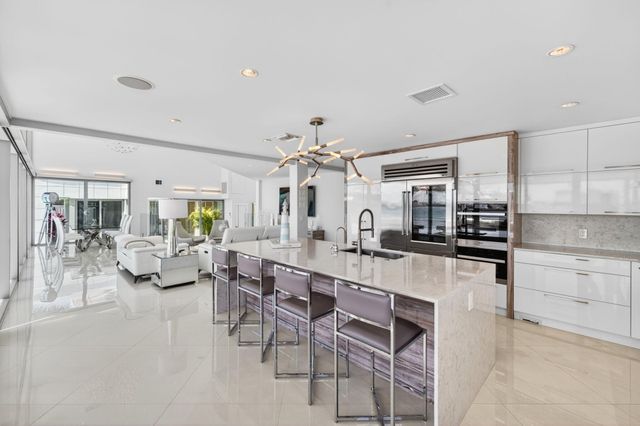 2200 Inlet Drive, Fort Lauderdale, FL 33316