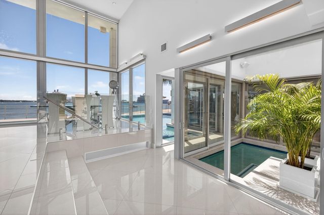2200 Inlet Drive, Fort Lauderdale, FL 33316