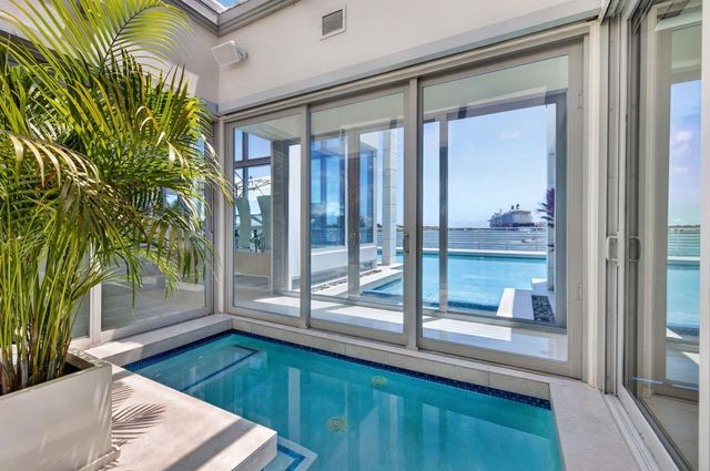 2200 Inlet Drive, Fort Lauderdale, FL 33316