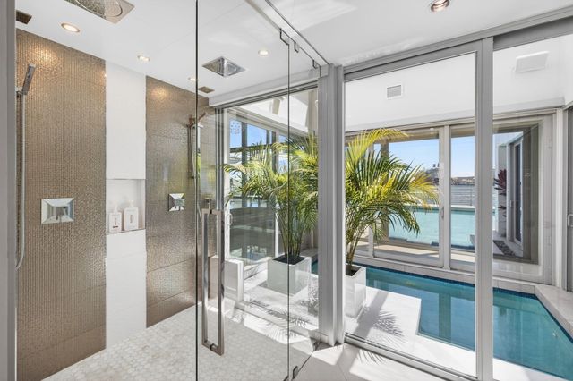 2200 Inlet Drive, Fort Lauderdale, FL 33316