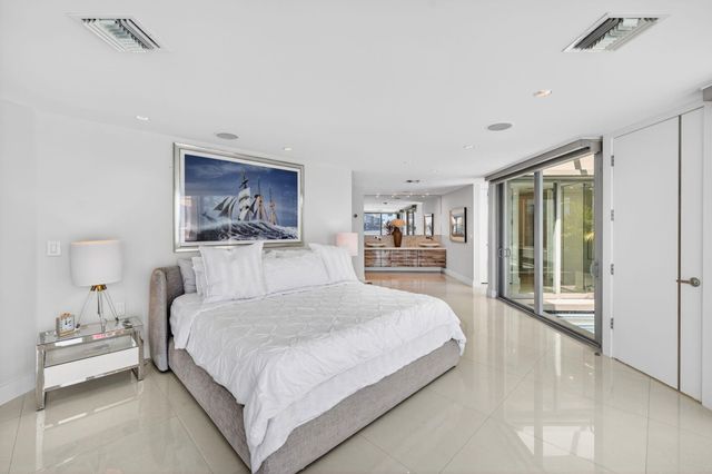 2200 Inlet Drive, Fort Lauderdale, FL 33316