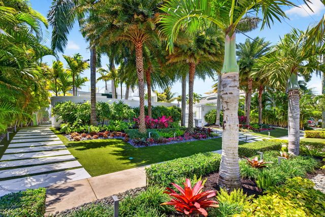 2200 Inlet Drive, Fort Lauderdale, FL 33316