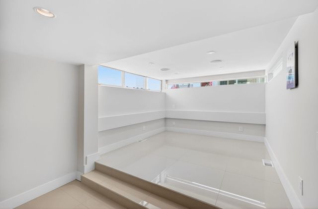 2200 Inlet Drive, Fort Lauderdale, FL 33316