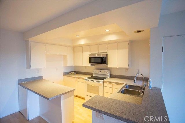 5937 Armaga Spring, Rancho Palos Verdes, CA 90275