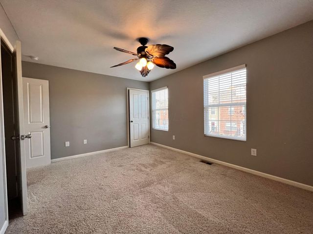 109 Gifford Road, 32, Columbus, OH 43235