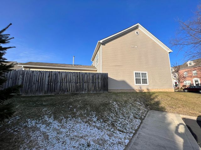 109 Gifford Road, 32, Columbus, OH 43235