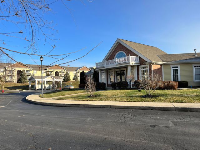109 Gifford Road, 32, Columbus, OH 43235